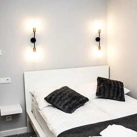 Apartamenty Grazyna Slodowiec Warsaw Exterior photo